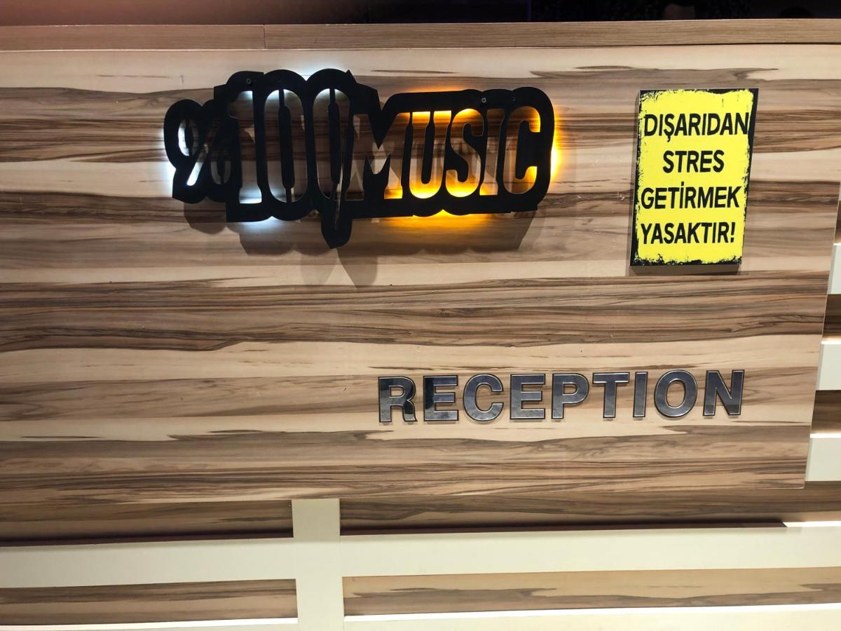 My Music Hotel Баку Екстериор снимка