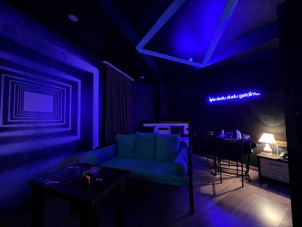 My Music Hotel Баку Екстериор снимка
